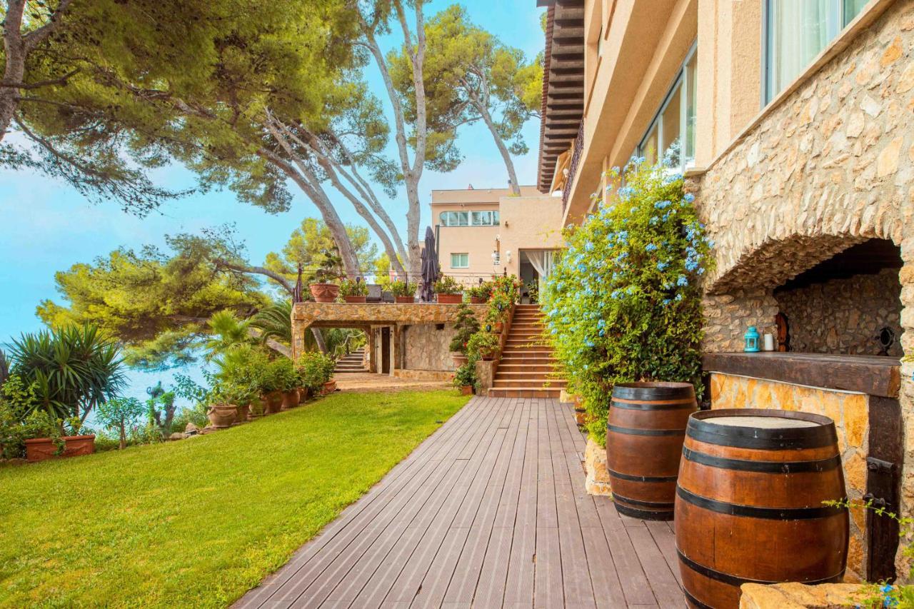 Hotel La Estrella Del Mediterraneo Roda de Bará Buitenkant foto